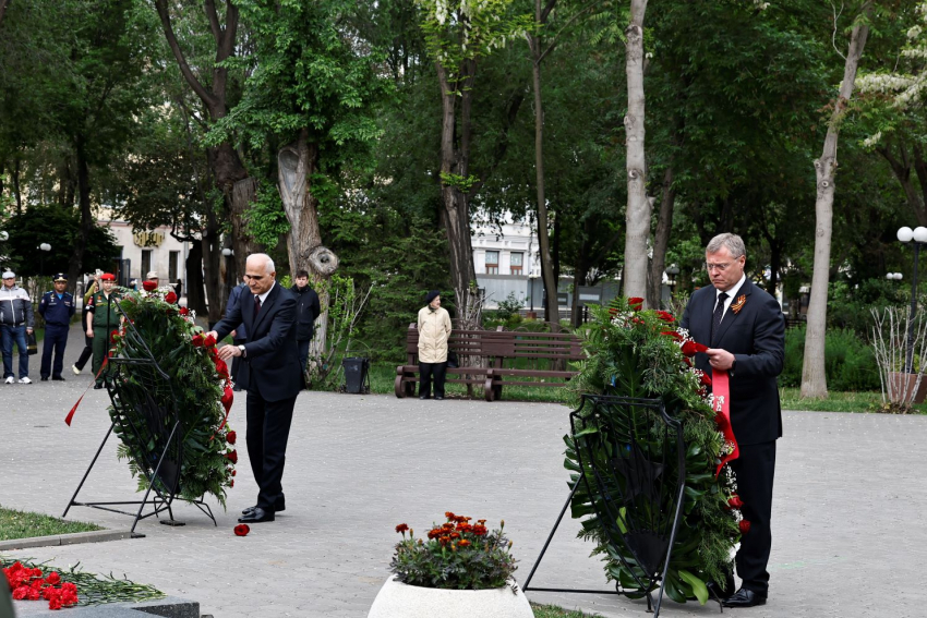 9 мая и 100-летие Гейдара Алиева: с какой целью в Астрахань на день прибыла делегация из Азербайджана 