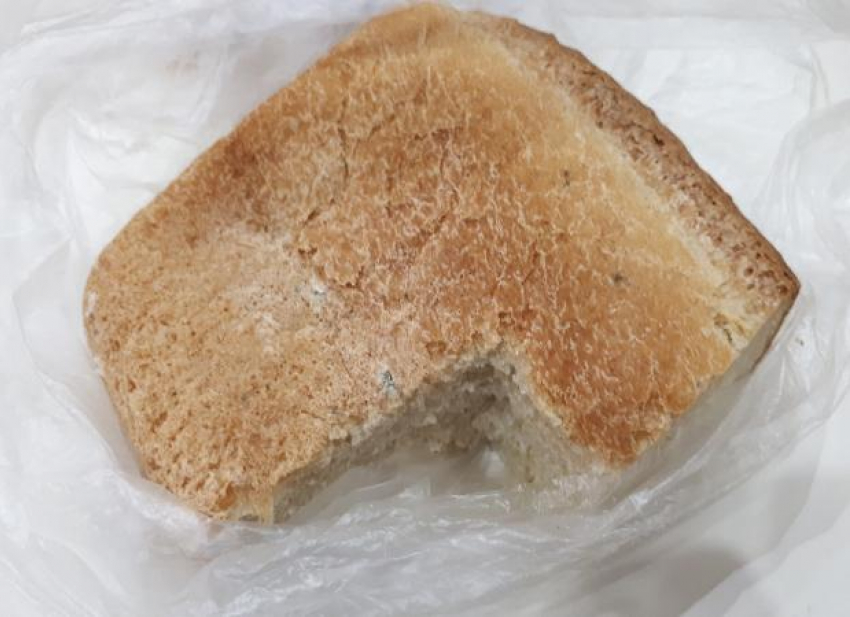 В Астрахани закрыли пекарню, выпускающую опасный хлеб 