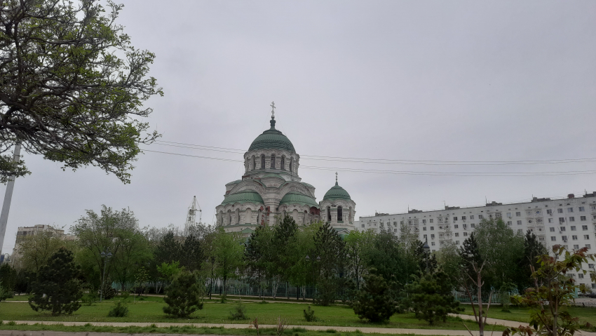 Прогноз погоды, именины, праздники в Астрахани в четверг 18 мая
