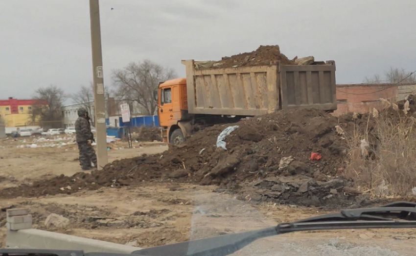 Астраханец заплатит около 50 тысяч рублей за сброс мусора у Фунтовского шоссе