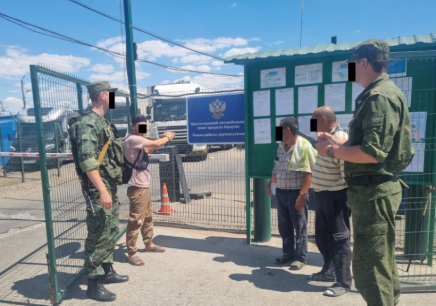 Астраханские пограничники задержали дезертира с двойным гражданством