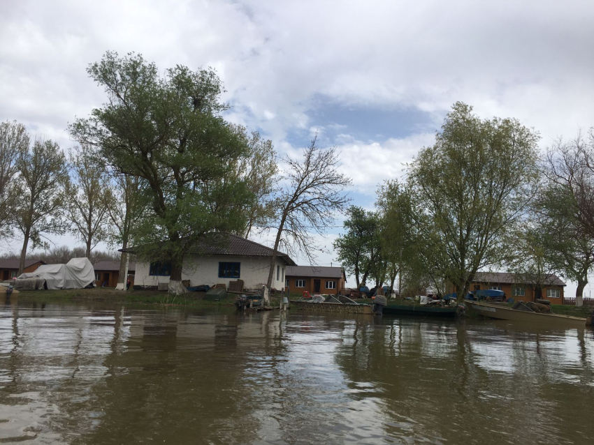 Прогноз погоды, именины, праздники в Астрахани в субботу 22 апреля