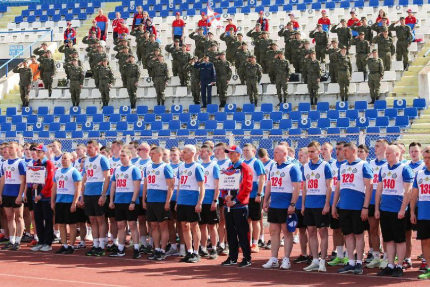 Бойцы Воздушно-Космических Сил России прибыли на тренировку в Астрахань
