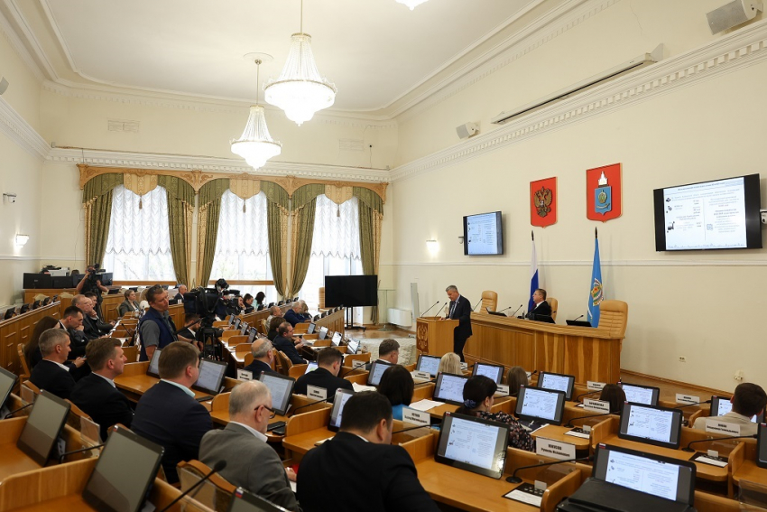 В Астрахани прошло заседание регионального правительства