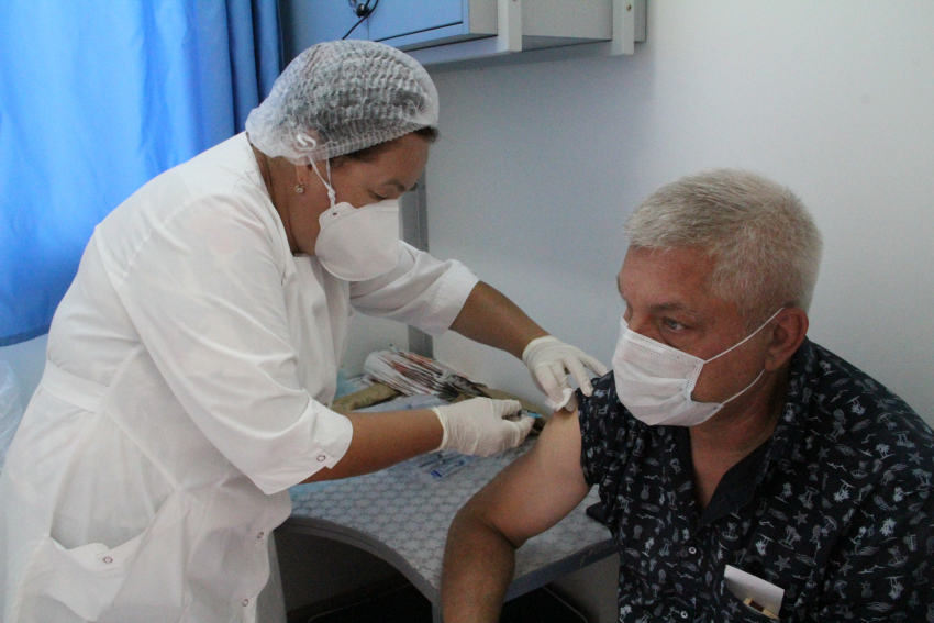 Где можно в Астрахани сделать прививку от гриппа 
