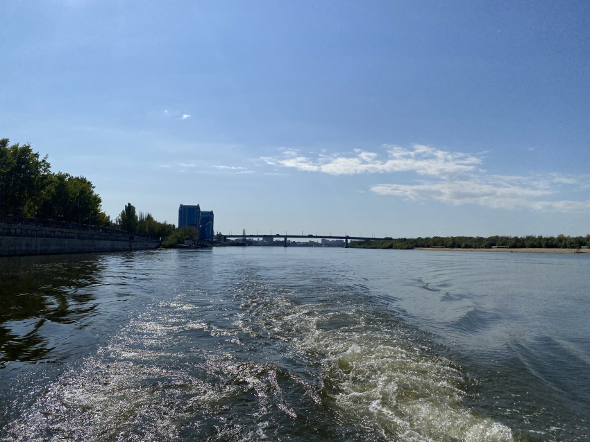 Сбросы воды Волжской ГЭС в Астраханскую области сокращаются