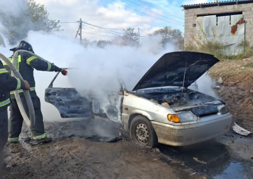 За год у астраханских автомобилистов сгорело 87 машин