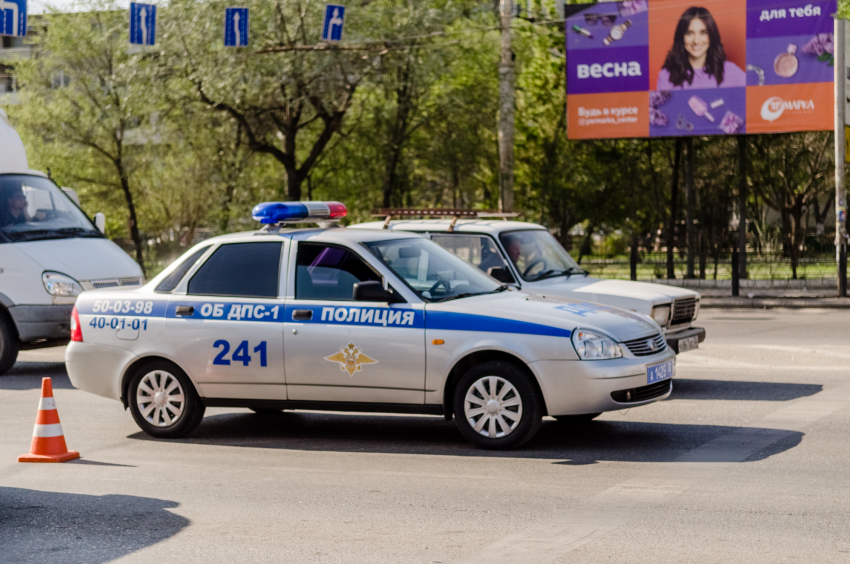 Инспектор ДПС решил на чужом несчастье свои показатели улучшить 