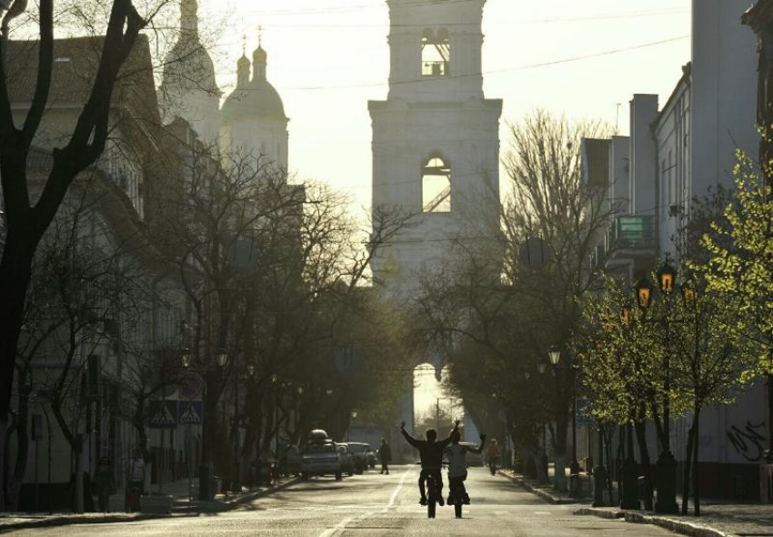 В Астрахани откроют шесть новых улиц в честь героев-земляков