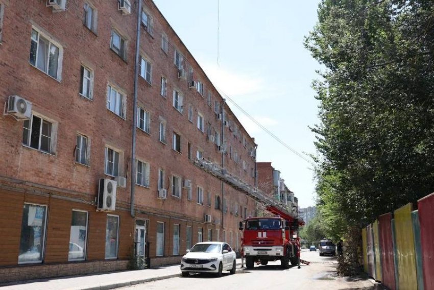 В Астрахани готовят заключение о состоянии домов на трех улицах