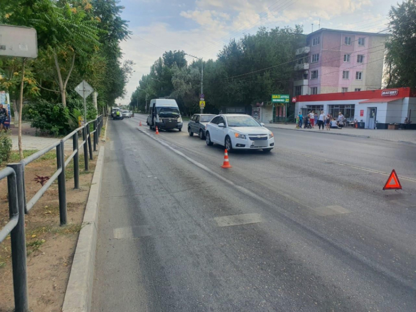Астраханка пострадала в ДТП по вине маршрутчика