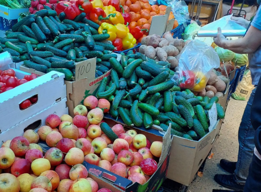 Морковь, лук и капуста подешевели: как изменились цены на продукты в Астрахани