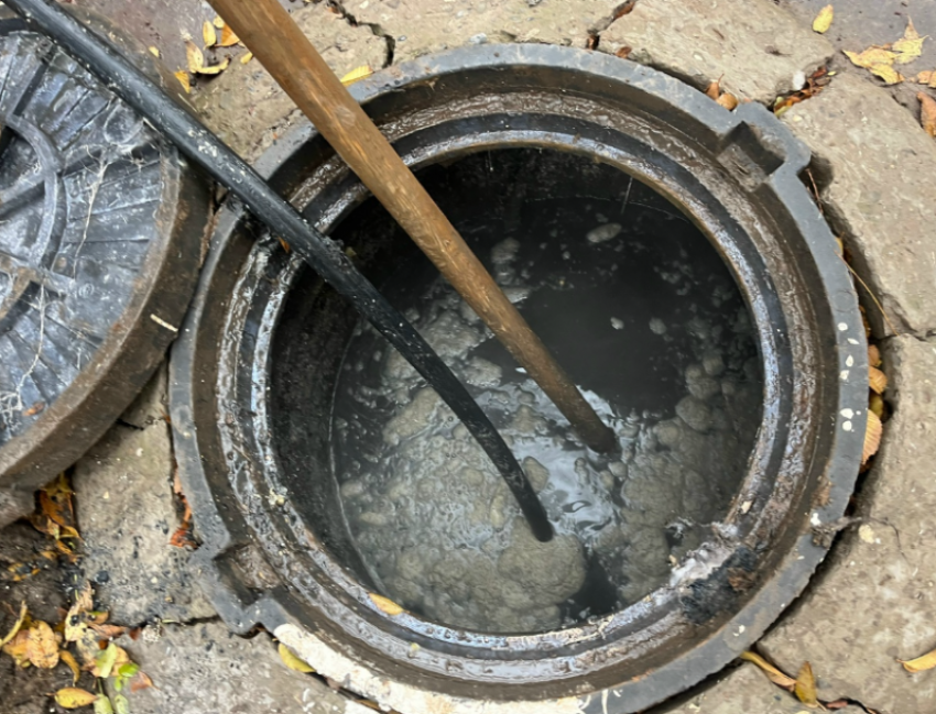 В Астрахани временно закрыли точку слива отходов для благополучия горожан