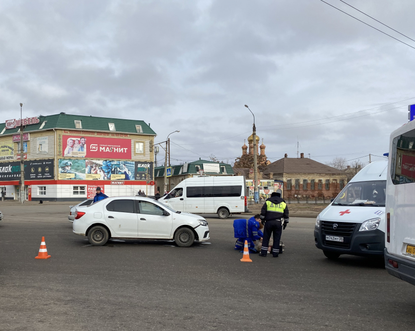 25-летний водитель сбил пожилую астраханку у Красного моста