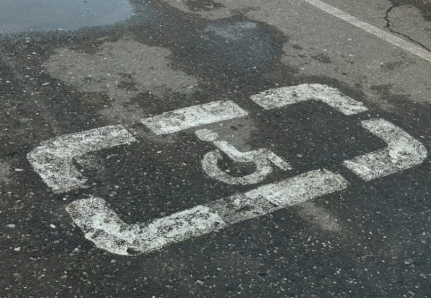 В Астрахани расследуют причины ненадлежащего оказания медпомощи инвалиду