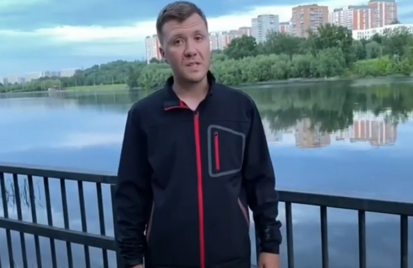 Александр Алымов встал на защиту астраханцев, которых лишают права жить в своих квартирах