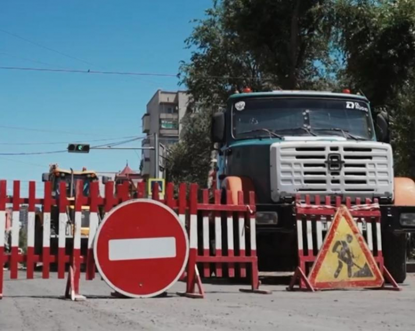 В Астрахани заменят один из самых проблемных участков канализации