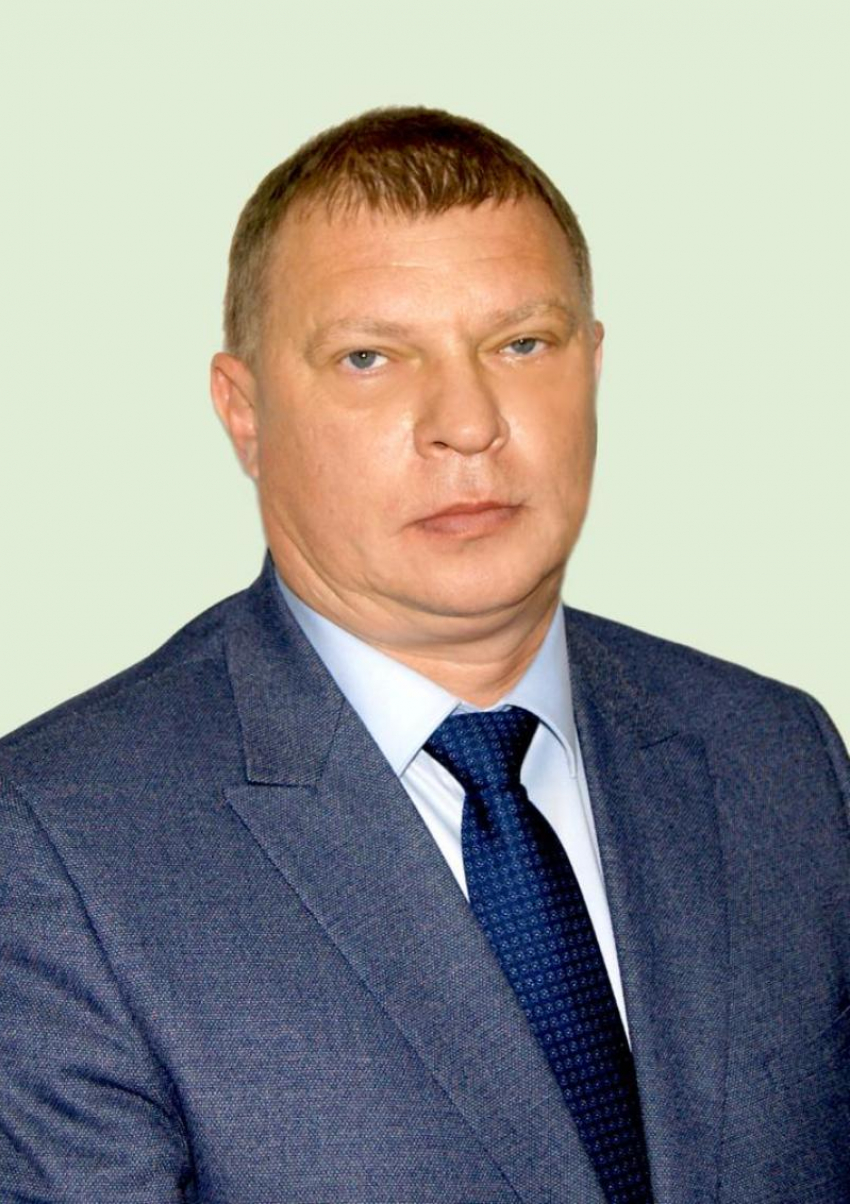 В Астрахани назначили нового начальника управления дорожного хозяйства и транспорта