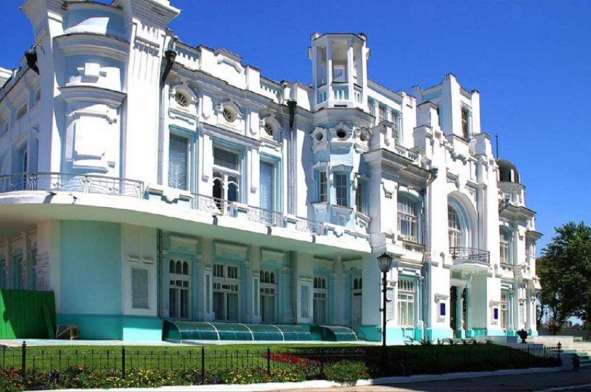 В мае 2022 года в Астрахани родились 14 Александров и 12 Викторий