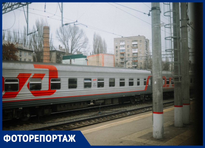 Как Путин: астраханские журналисты прокатились на необычном поезде