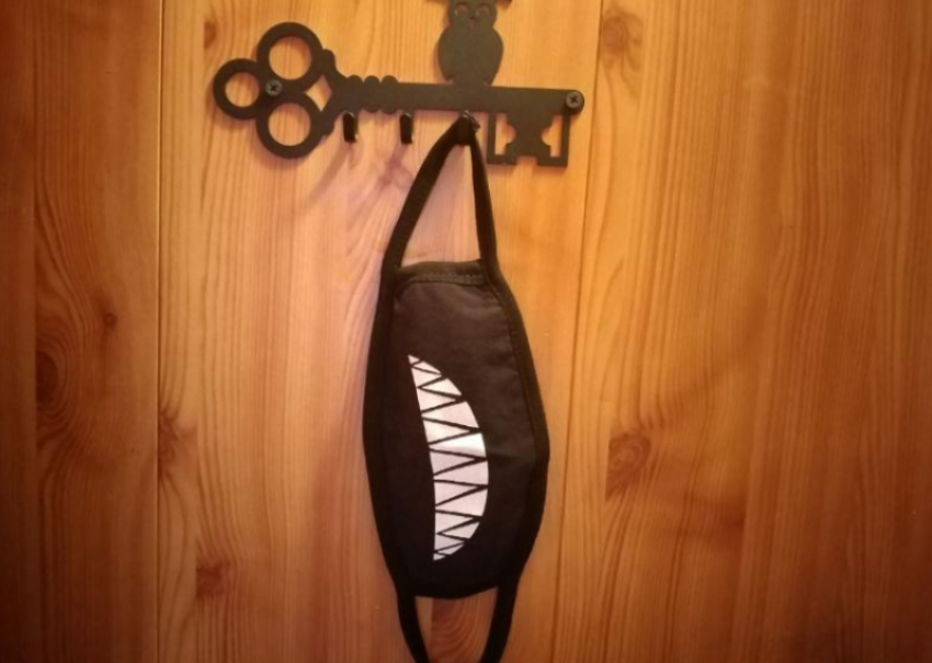 В 2025 году астраханки чаще астраханцев выходили на работу больными