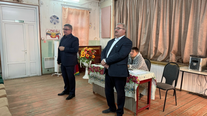 В Астраханской области опровергли слухи о закрытии школы: почему они возникли