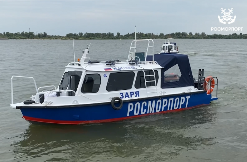 В Астраханскую область прибыли три катера для исследования глубин