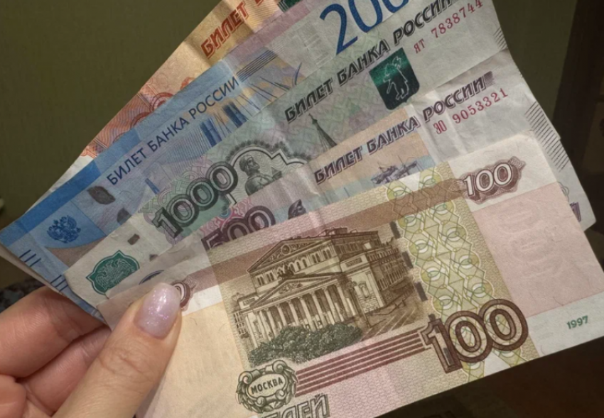 Астраханка компенсирует моральный вред жертве своих резких слов