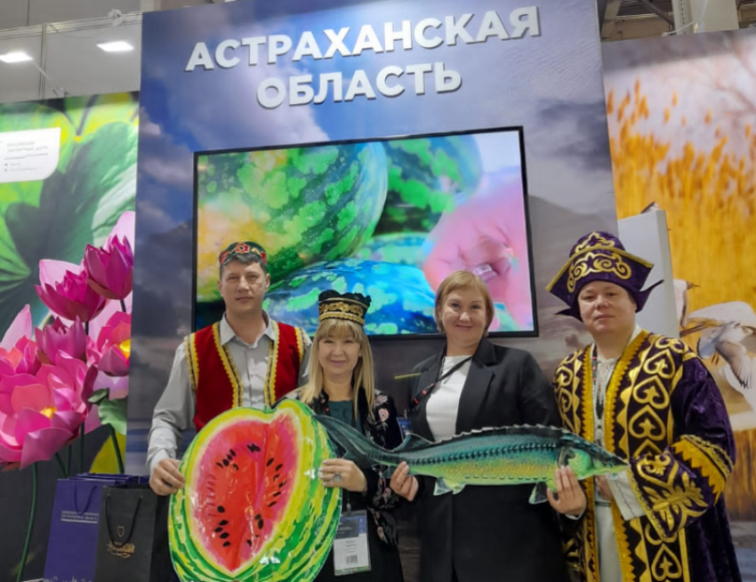 В Астраханской области разработают маршруты для туристов из Китая