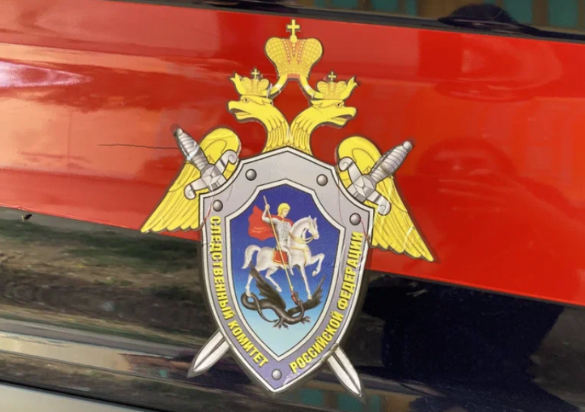 В Астрахани подросток избил случайного прохожего и забрал его телефон