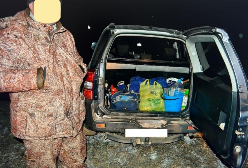 В Астраханской области гнавшиеся за зайцем охотники потеряли авто