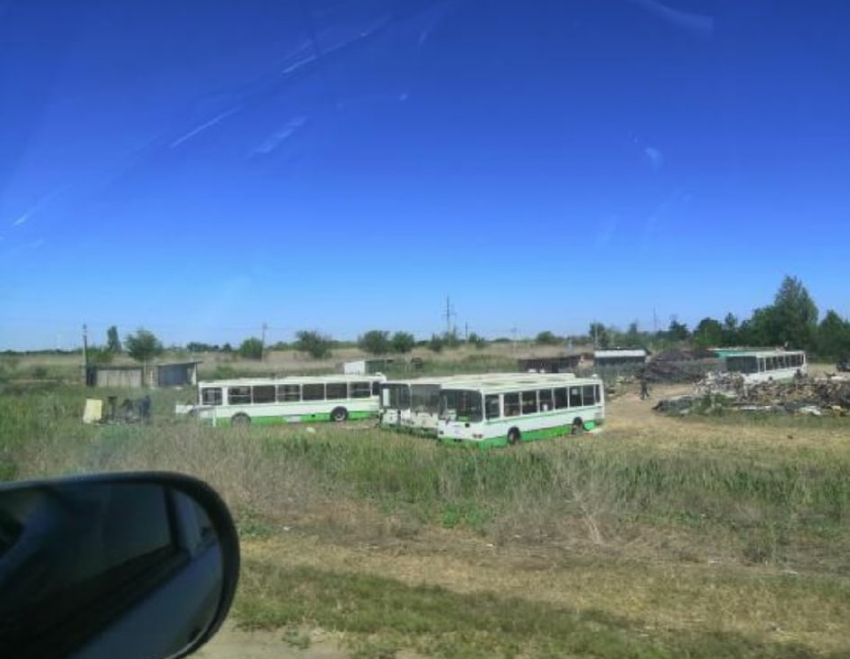 Астраханские автобусы нашлись в пункте приема металла