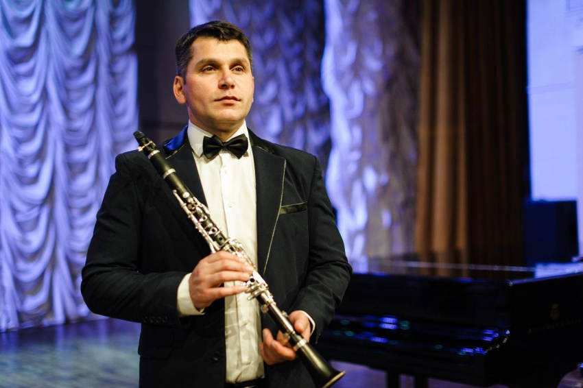 Музыкант Шамситдин Мирзоев выступит в Астрахани с благотворительным концертом