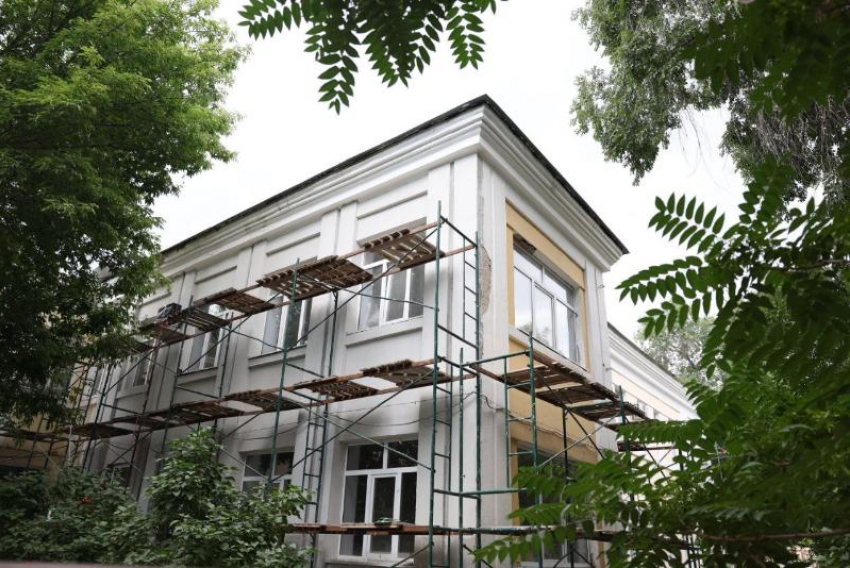 Астраханский детский сад впервые ремонтируют по нацпроекту