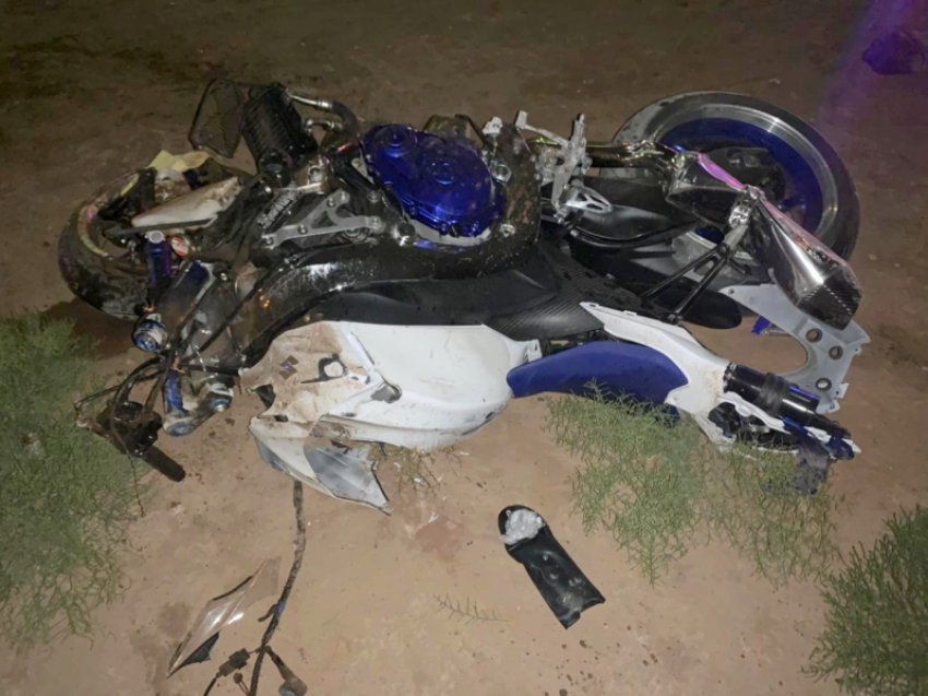 В Астрахани насмерть разбился мотоциклист 