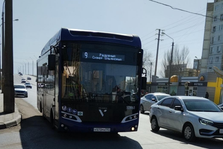 В Астрахани временно изменили маршрут еще одного нового автобуса