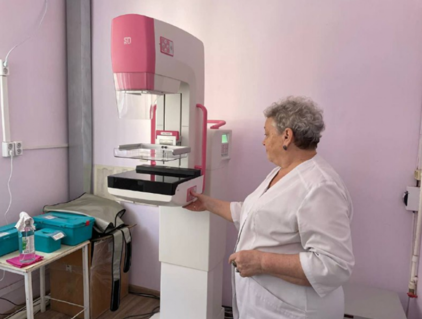 Астраханская поликлиника приобрела современный маммограф