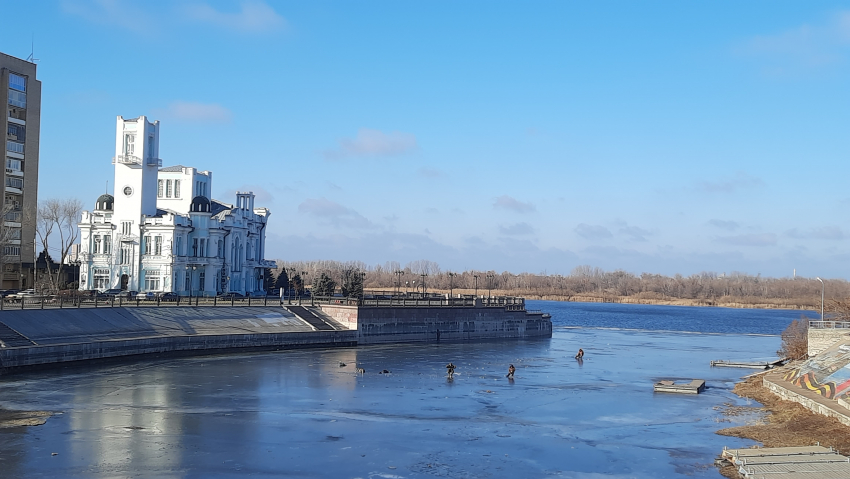 В Астрахани станет по-мартовски тепло
