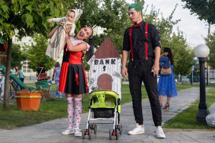 Астраханские молодые семьи могут стать участниками карнавала «Южная Венеция»