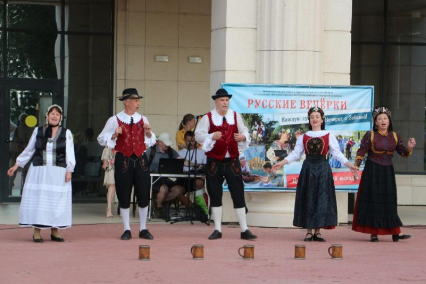 Традиционные «Русские вечерки» в Астрахани перенесли на 13 августа 