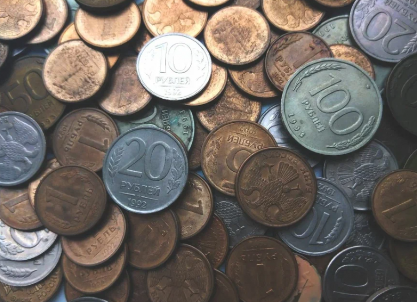 Астраханцам предложили возвращать ненужную мелочь банкам