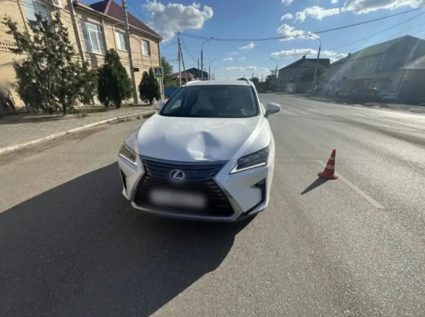 В Астрахани водитель «Лексуса» сбил ребенка на пешеходном переходе