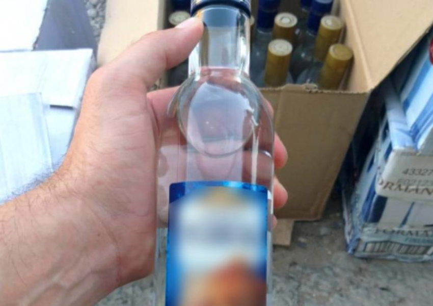 Полицейские во время рейдов нашли 27 литров паленого алкоголя