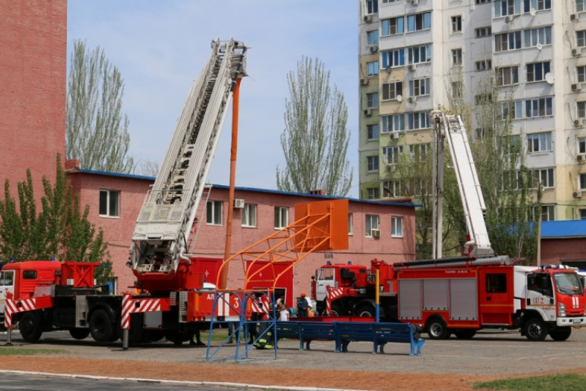 Астраханская пожарная часть признана лучшей в России