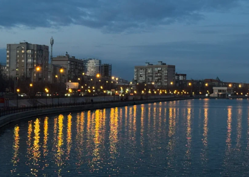 Астраханцев ждет «шестидневка» перед Днем народного единства