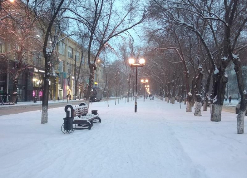 За несколько дней в Астрахани выпала месячная норма снега