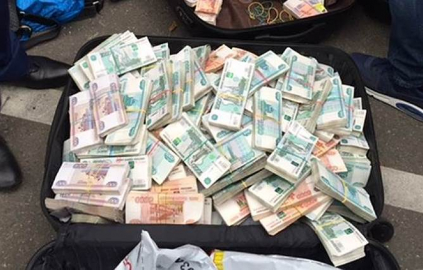 Астраханец выиграл более 10 миллионов рублей в лотерею
