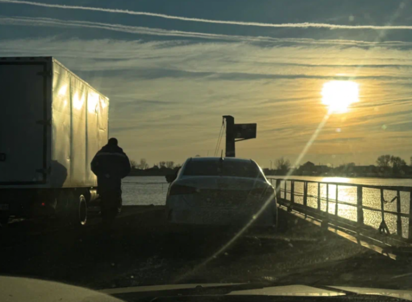 Астраханцам в отрезанных запоромных селах подсказали иные пути выхода