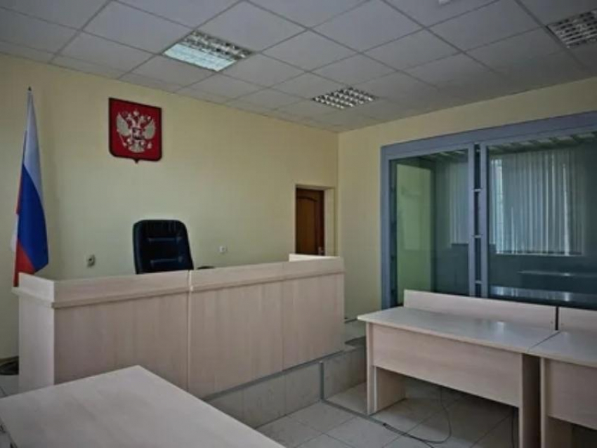 Под Астраханью мужчина доказывал через суд, что он — это он