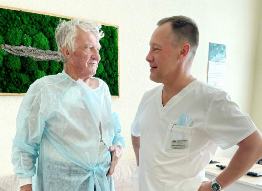 Астраханские врачи подарили пенсионеру с разрывом аневризмы вторую жизнь